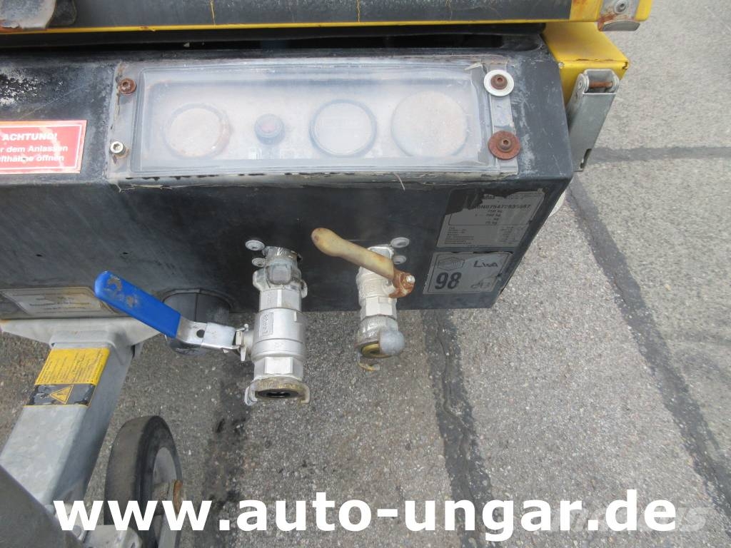 Kaeser M43 7 bar Kompressor mit Kubota Diesel 1.052 Std Compressors