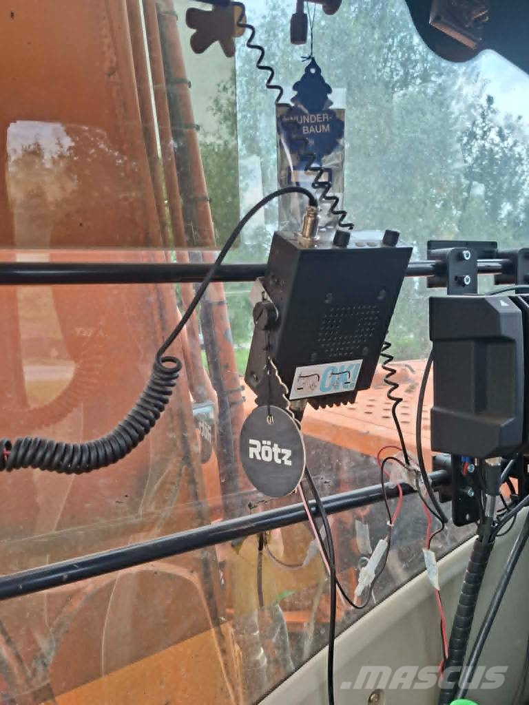 Hitachi ZX 210 LC-3 3D 18m Pelle longue portée