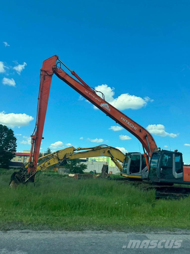 Hitachi ZX 210 LC-3 3D 18m Pelle longue portée