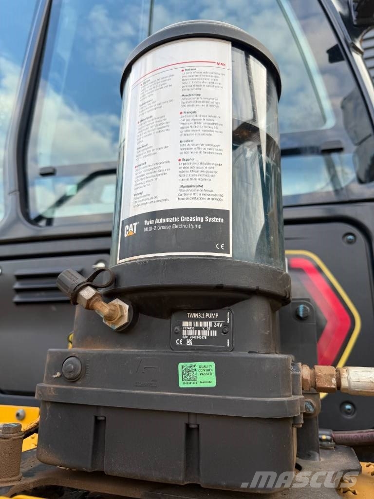 CAT 730 Knik dumptrucks