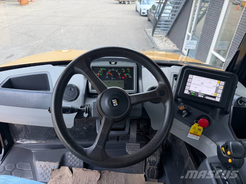CAT 730 Knik dumptrucks