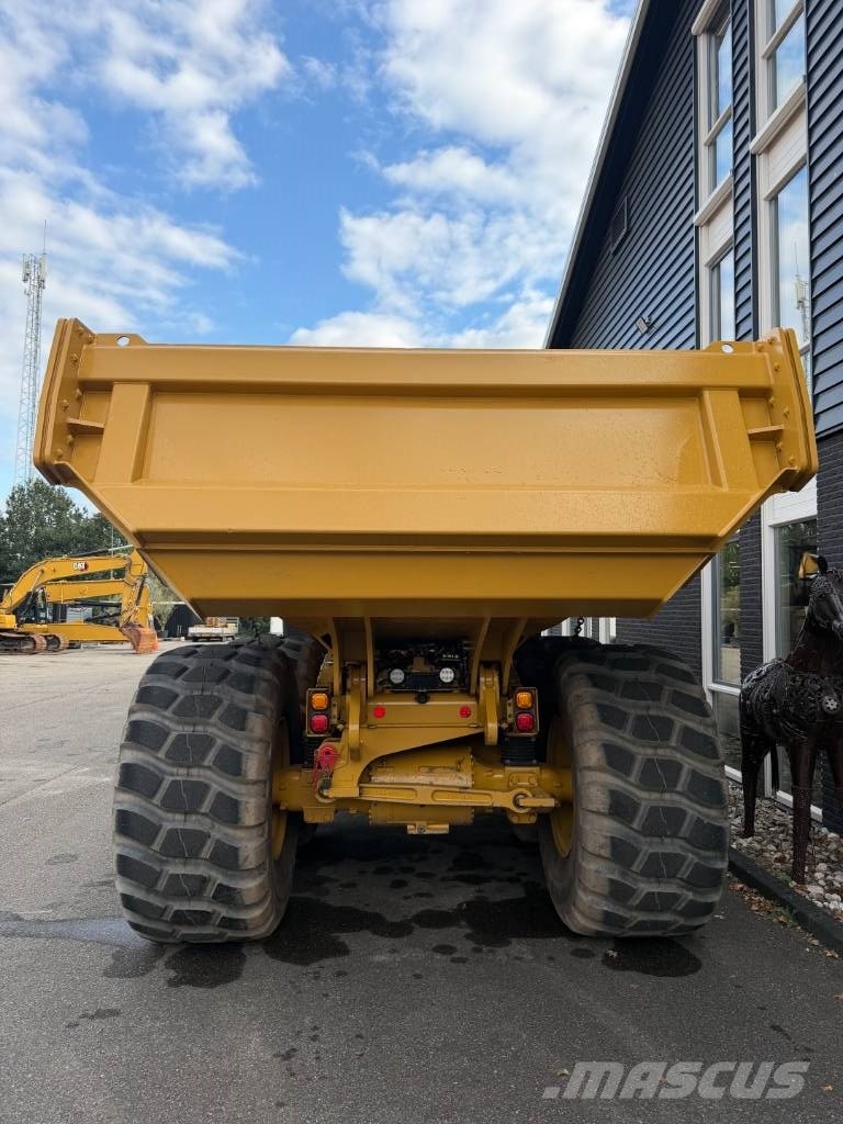 CAT 730 Knik dumptrucks