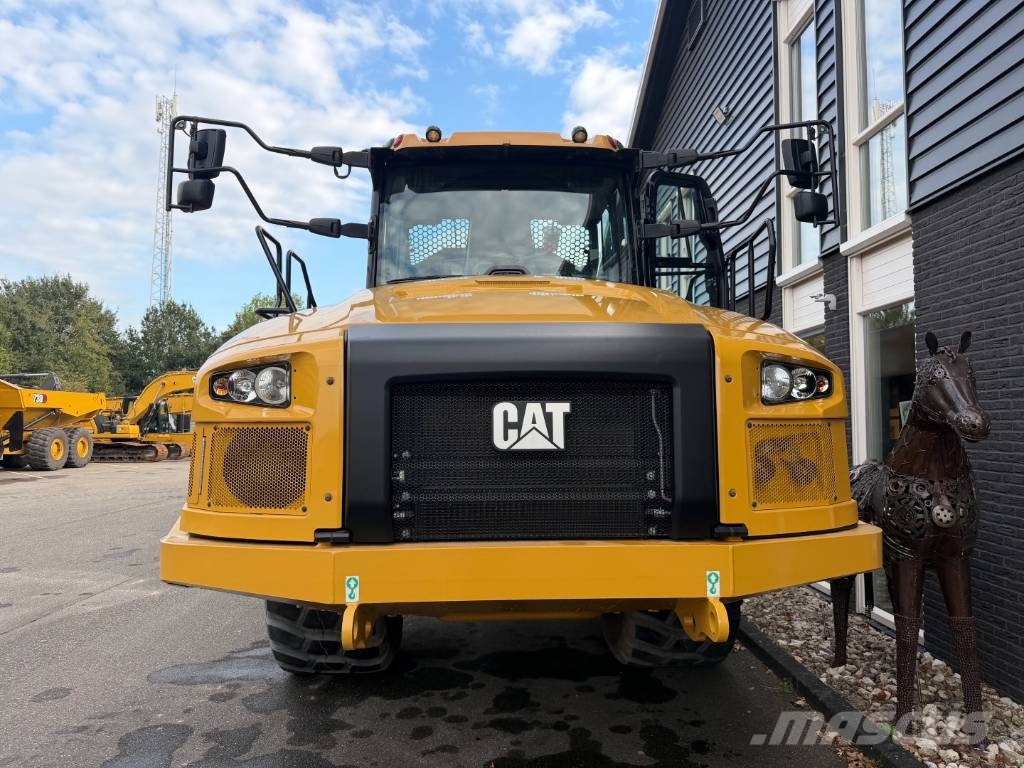 CAT 730 Knik dumptrucks