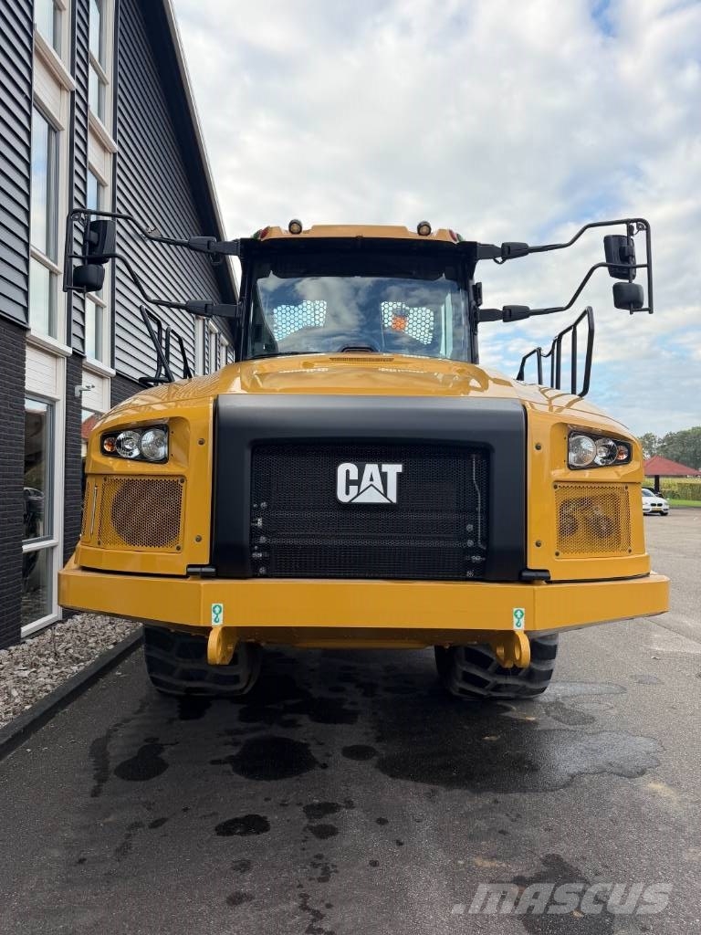 CAT 730 Knik dumptrucks