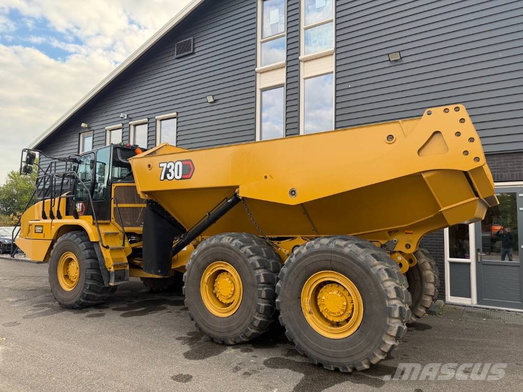 CAT 730 Knik dumptrucks