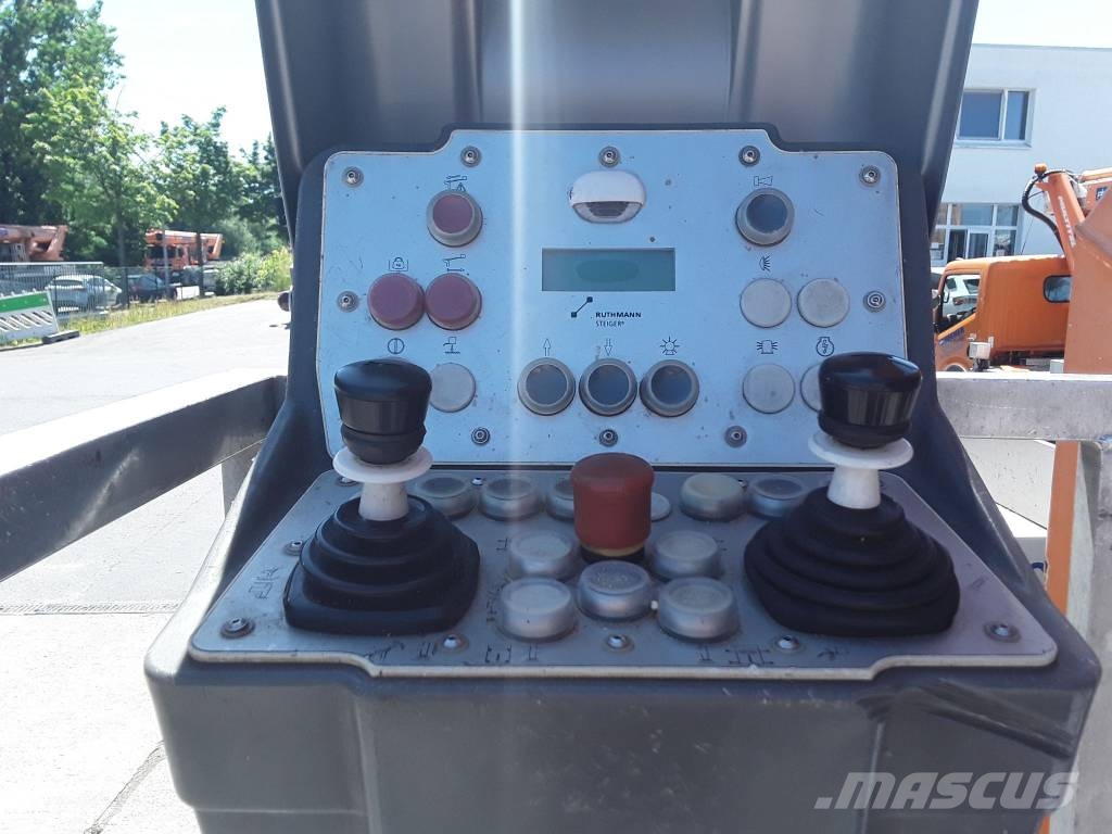 Ruthmann T 300 (01327) المنصات الهوائية المثبتة على شاحنة