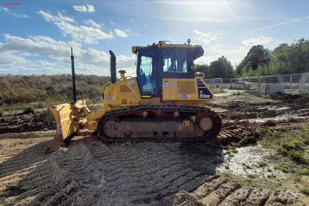 Komatsu D51 PX-24 Верижни булдозери