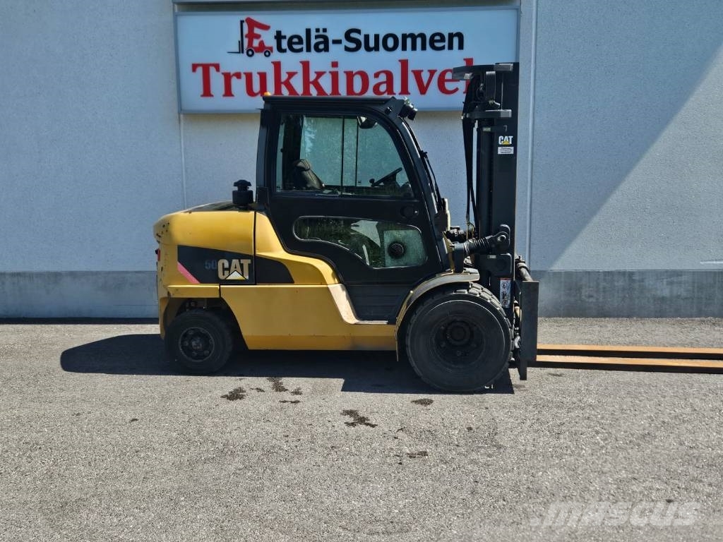 CAT DP50N Dieseltrukki 5t Dizelski viličarji