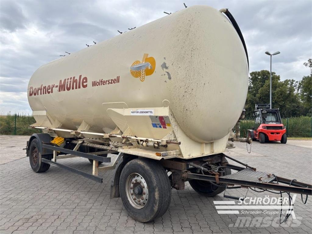  SILOWAGEN / KESSELWAGEN Autre remorque agricole
