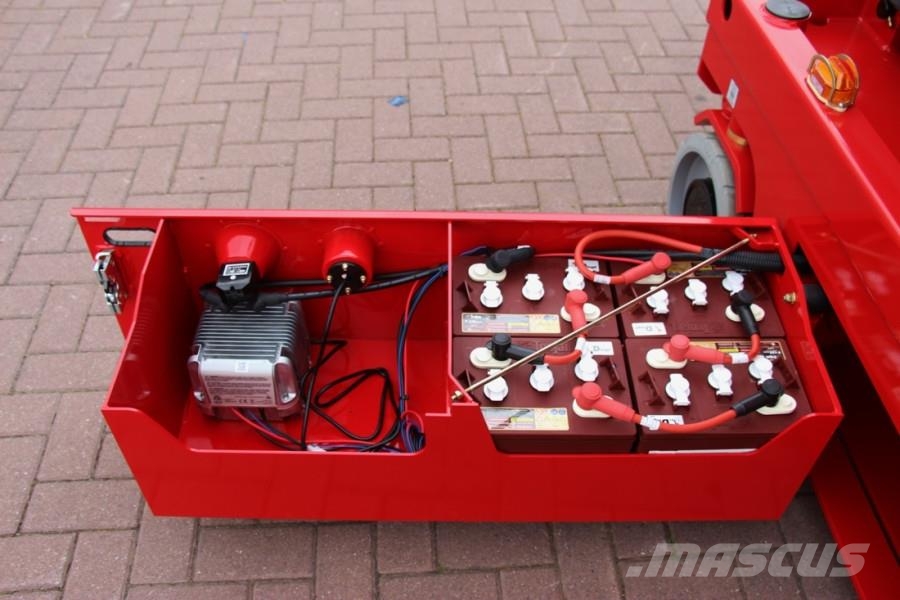 Magni ES1212E Electric, 12m Working Height, 320kg Capaci Šķerveida pacēlāji