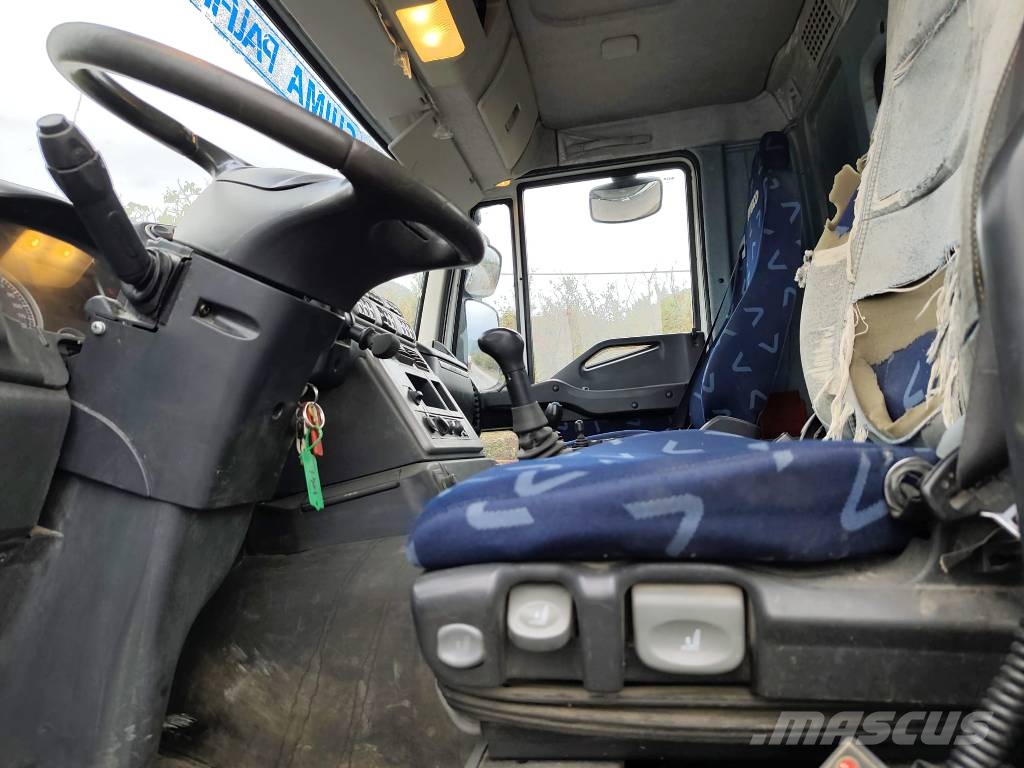 Iveco Stralis 260S45 Vaihtolava-autot