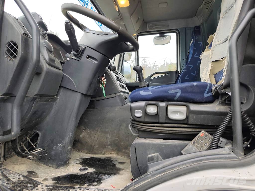 Iveco Stralis 260S45 Vaihtolava-autot