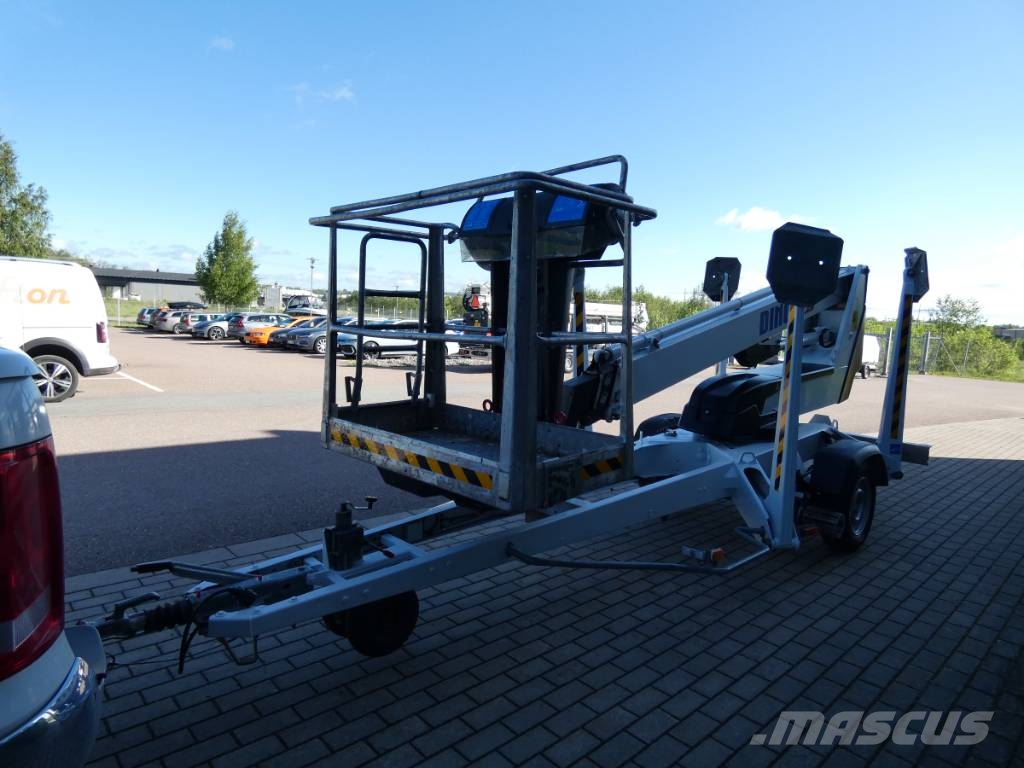 Dino 135 T Platforme aeriene montate pe remorca