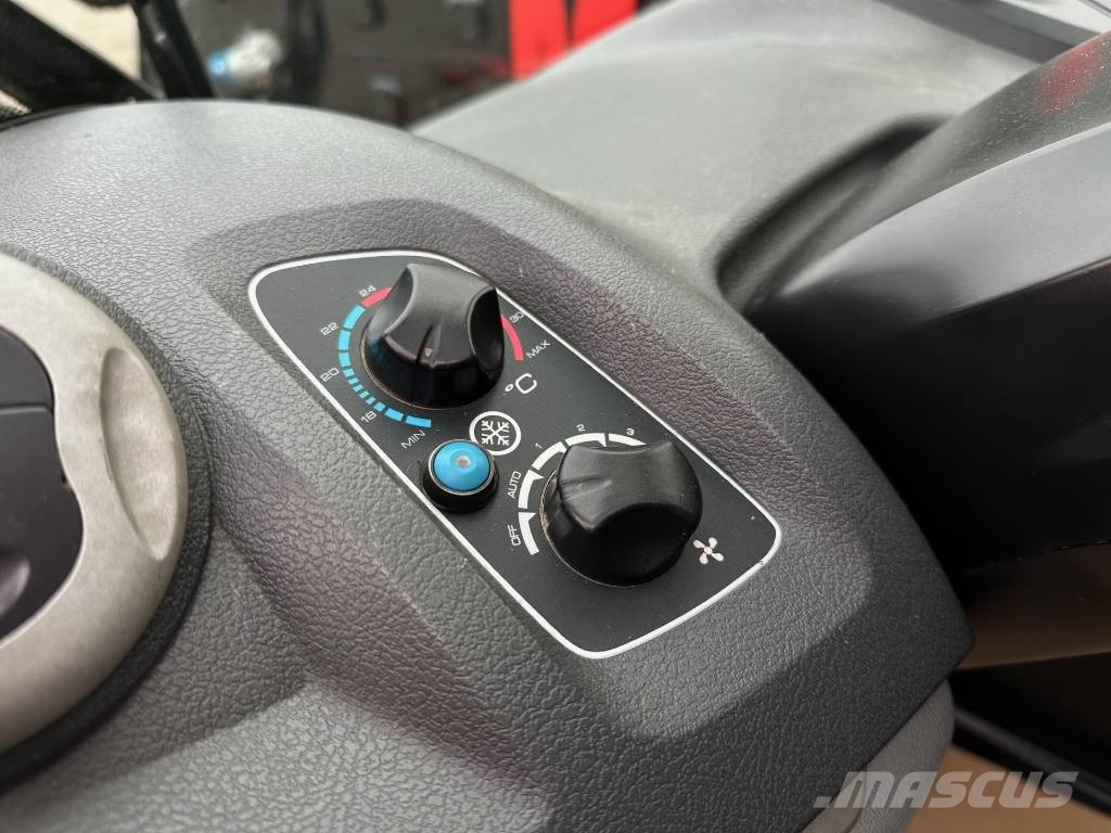 Manitou MLT 841-145 PS+ PLATINUM Teleszkópos mezőgazdasági rakodók