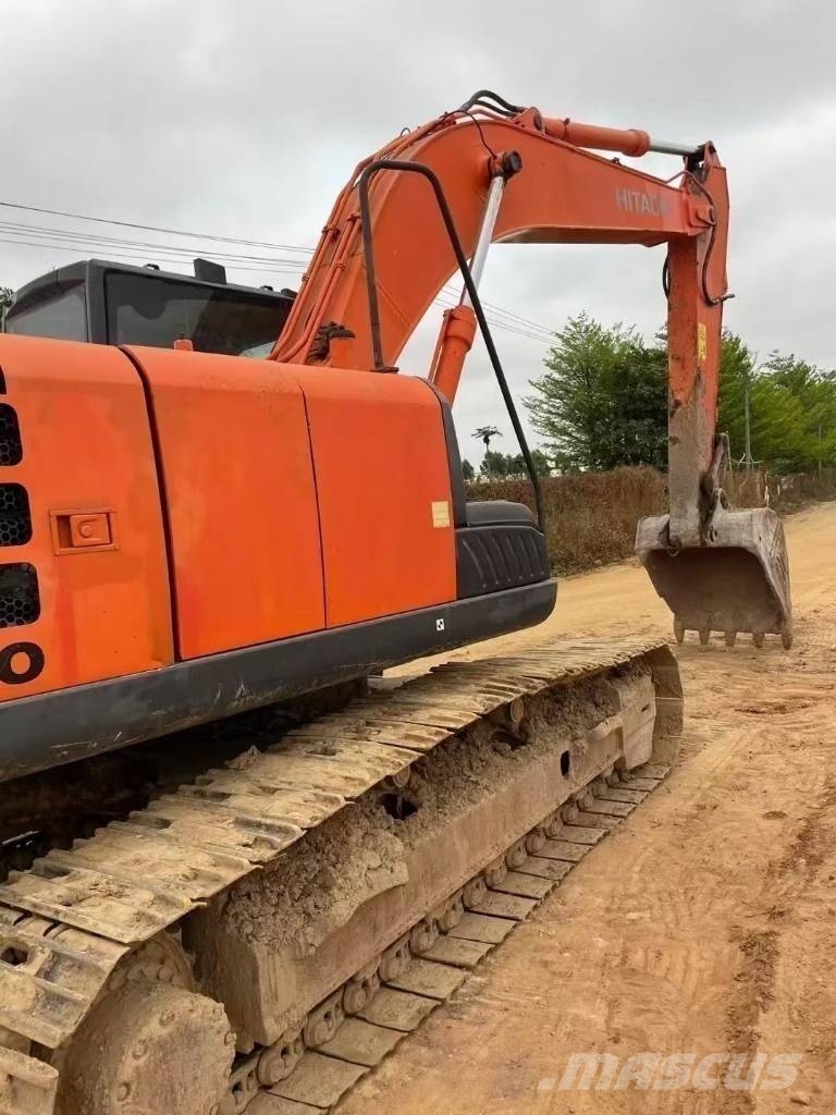 Hitachi ZX 200 Αμφίβιοι εκσκαφείς