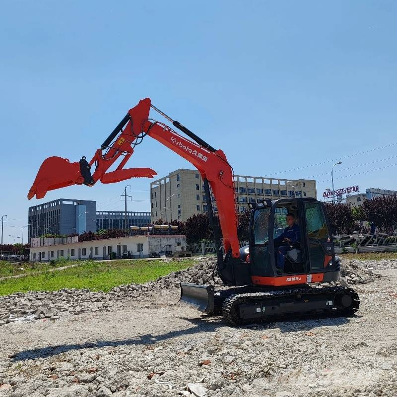 Kubota KX 183-3 Гусеничные экскаваторы