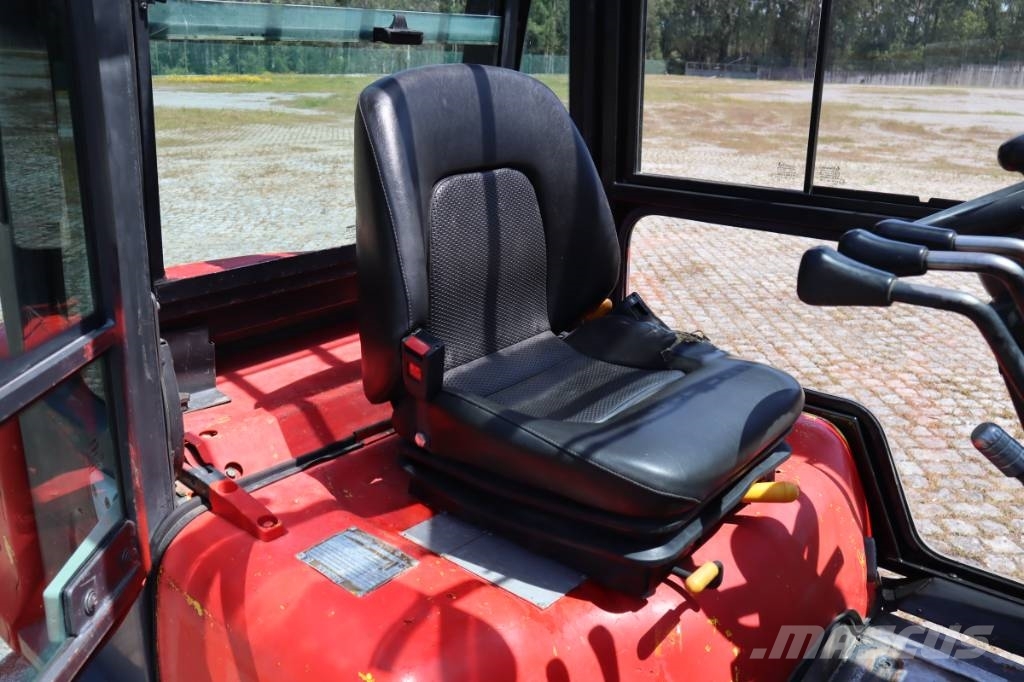 Nissan FD02A25Q 2500 kg Wózki Diesla