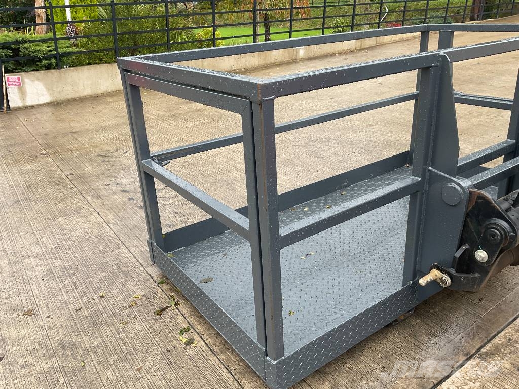 Manitou Access Basket مكونات أخرى