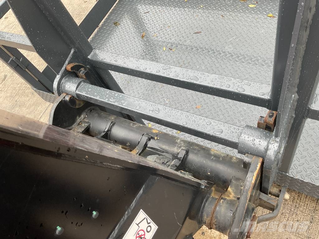 Manitou Access Basket مكونات أخرى