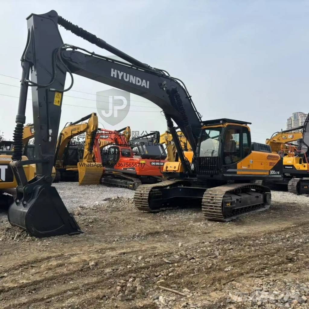 Hyundai Robex 300 LC-9S Kāpurķēžu ekskavatori