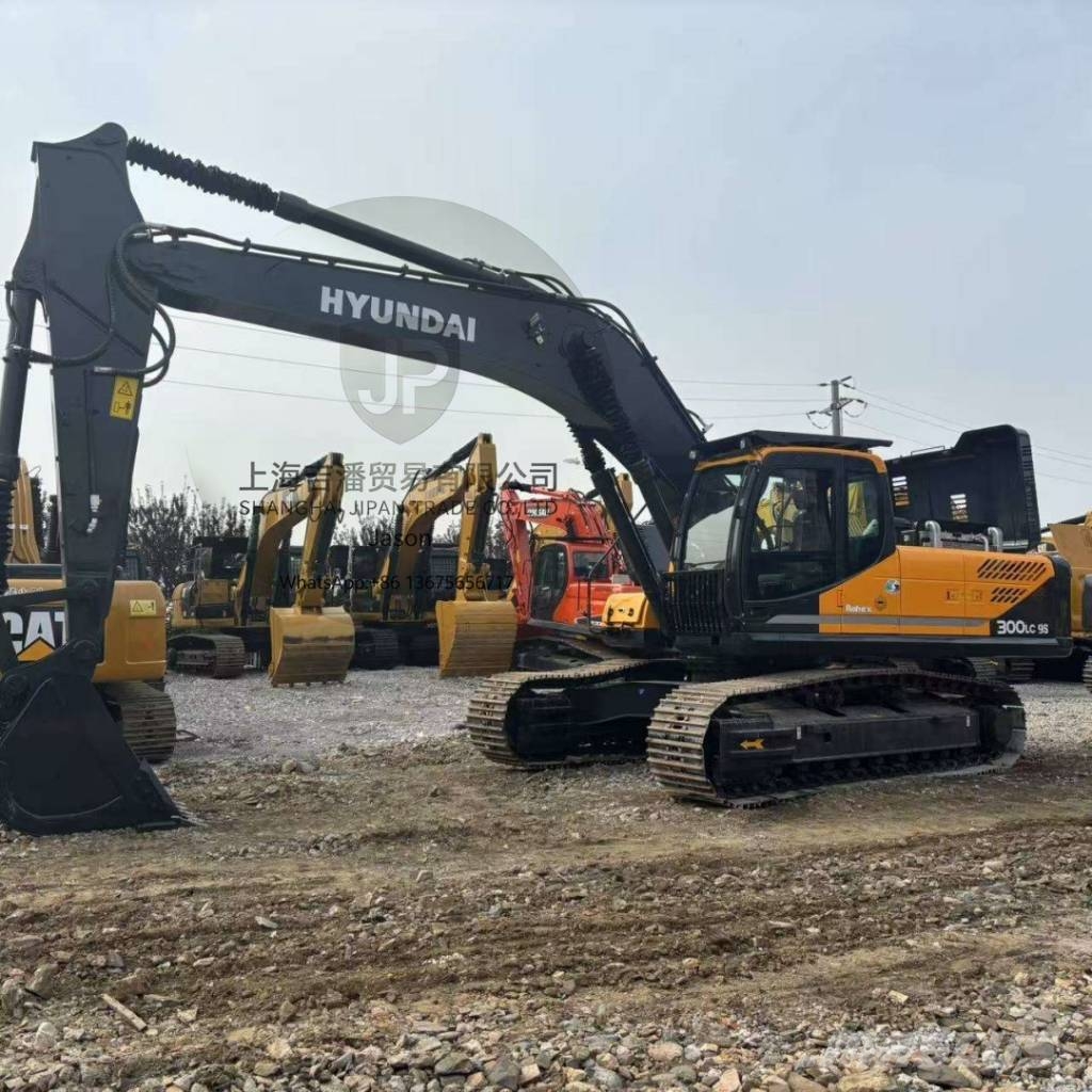 Hyundai Robex 300 LC-9S Kāpurķēžu ekskavatori