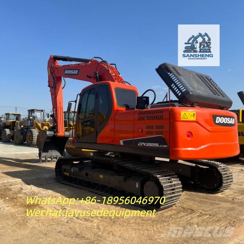 Doosan DH 225 LC-9C Raupenbagger