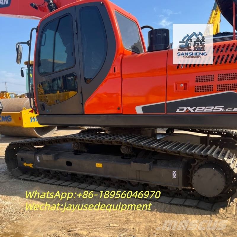 Doosan DH 225 LC-9C Raupenbagger