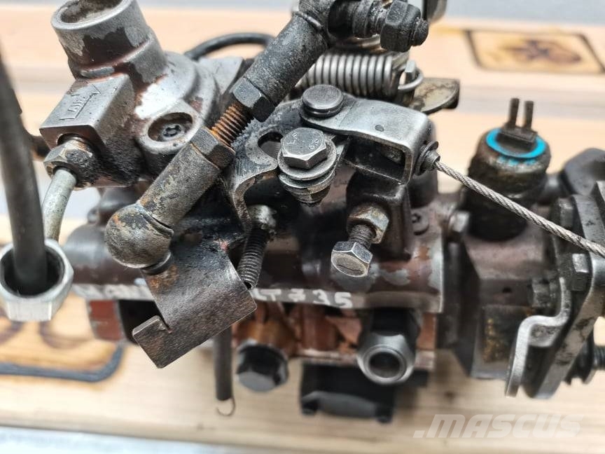 Manitou MLT 634 injection pump Delphi 9320A483G} محركات