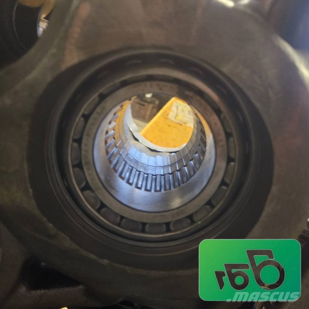 Fendt ML130 Vario gearbox housing M716101081120 Chassis