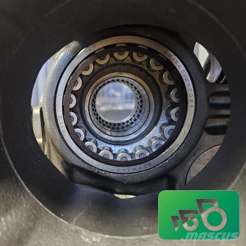 Fendt ML130 Vario gearbox housing M716101081120 Chassis