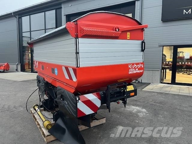 Kubota DSXL-W GEOSPREAD 3900 Trosilniki mineralnega gnojila