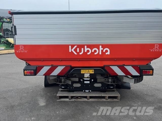 Kubota DSXL-W GEOSPREAD 3900 Trosilniki mineralnega gnojila