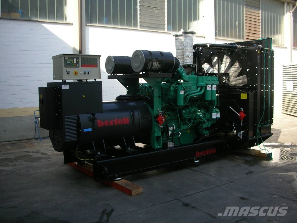 Bertoli POWER UNITS 1100 KVA CUMMINS IN CONTAINER Diesel Generatoren