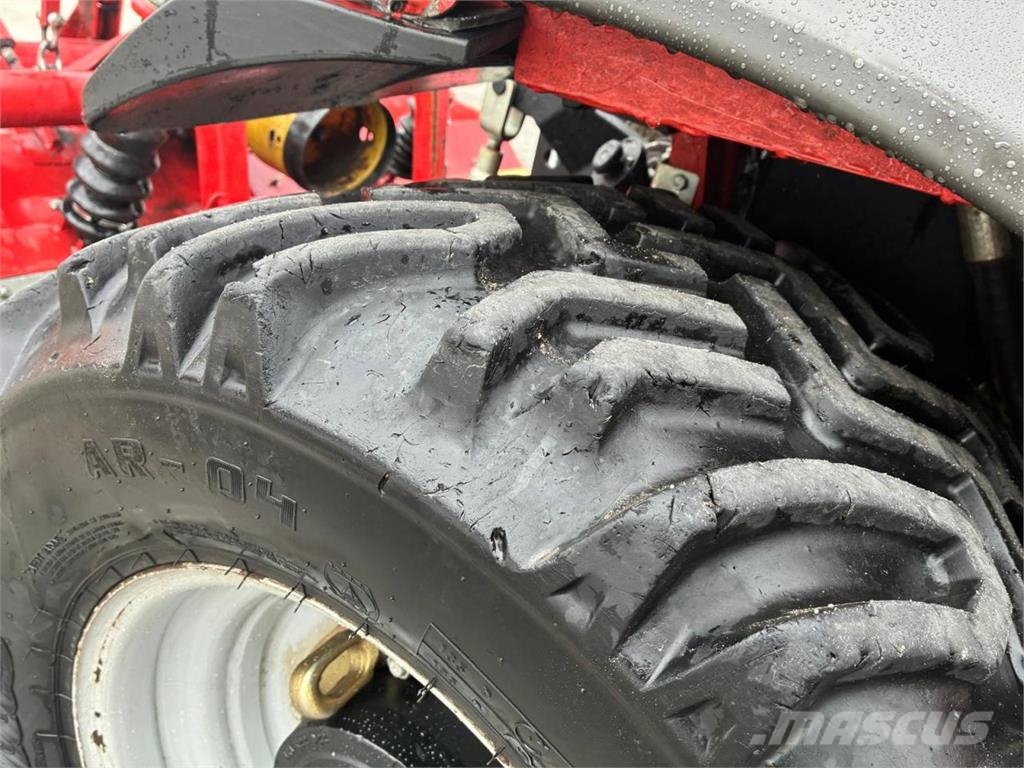 Reform Metrac H9X 트랙터