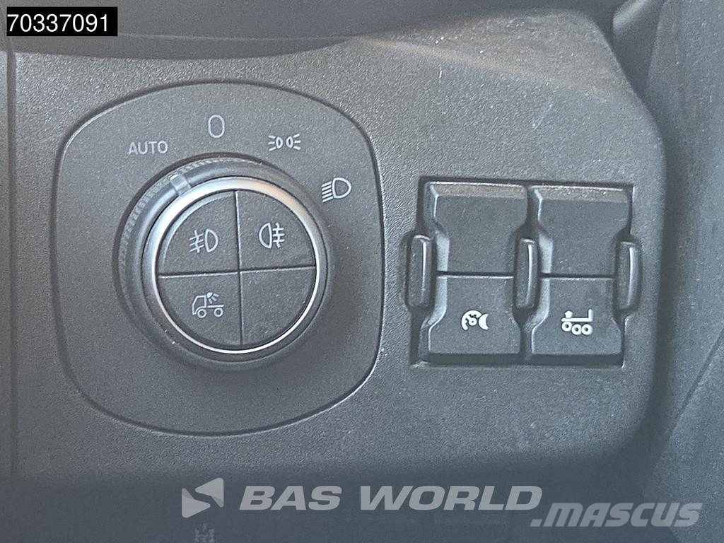 Iveco S-Way 500 S-Way 4X2 Retarder ITV 06-2027 2x Tanks Cabezas tractoras