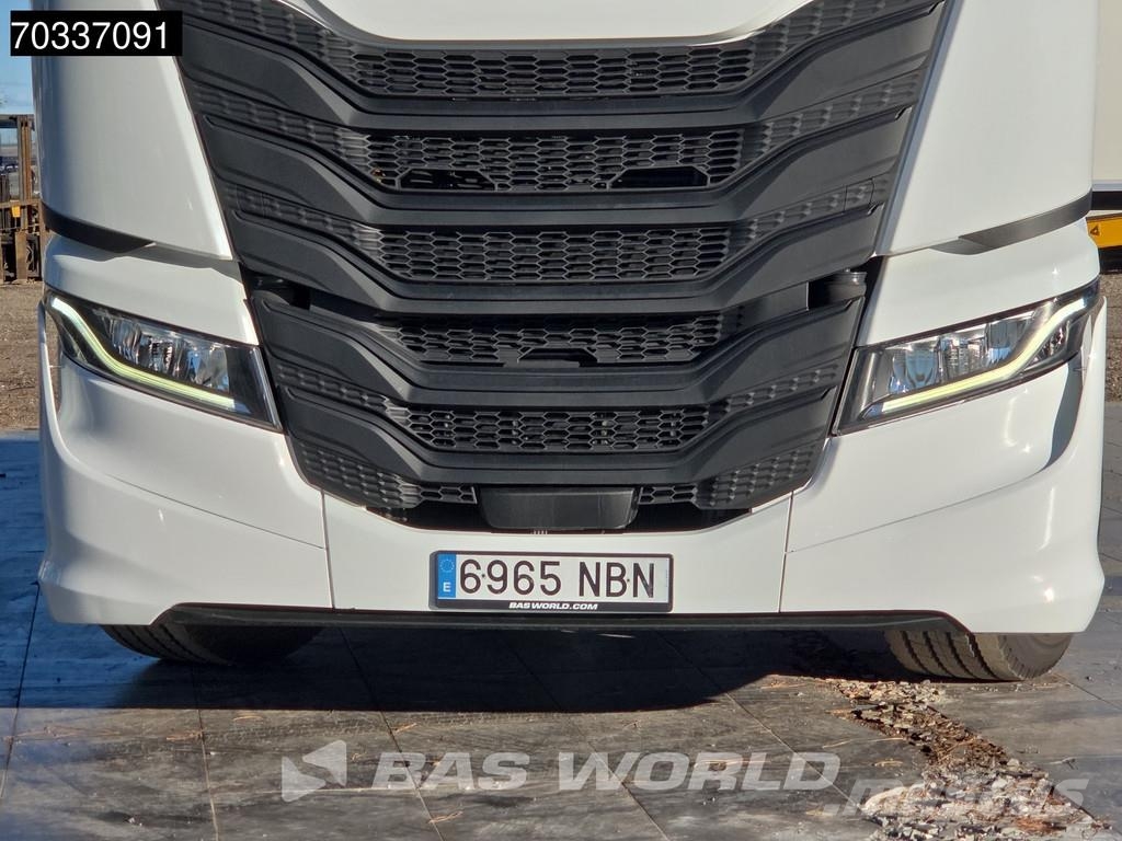 Iveco S-Way 500 S-Way 4X2 Retarder ITV 06-2027 2x Tanks Trekkvogner