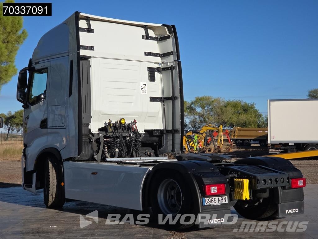 Iveco S-Way 500 S-Way 4X2 Retarder ITV 06-2027 2x Tanks Cabezas tractoras