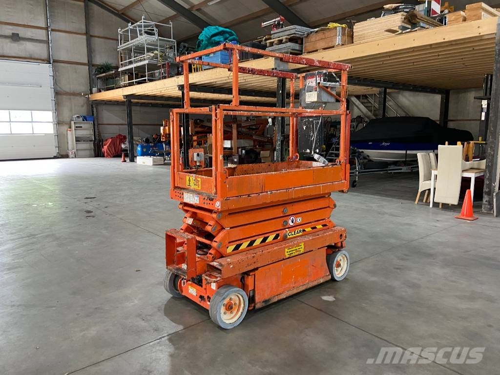 SkyJack SJ 3219 schaar hoogwerker 8 meter رافعات مقصية الشكل