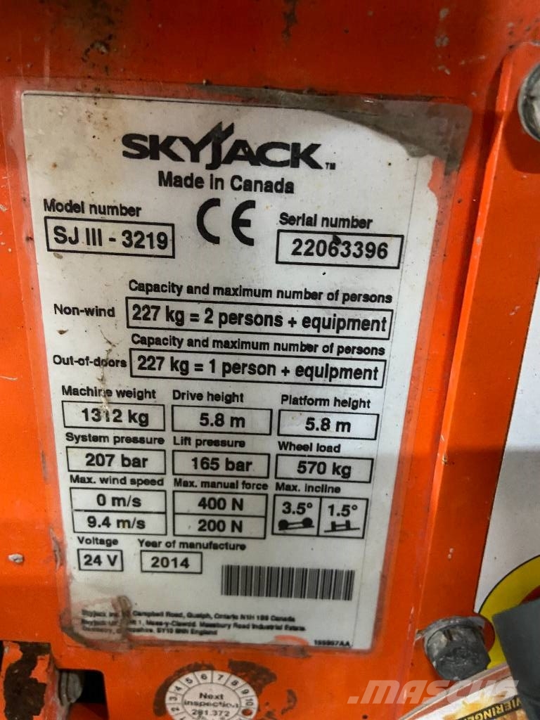 SkyJack SJ 3219 schaar hoogwerker 8 meter رافعات مقصية الشكل