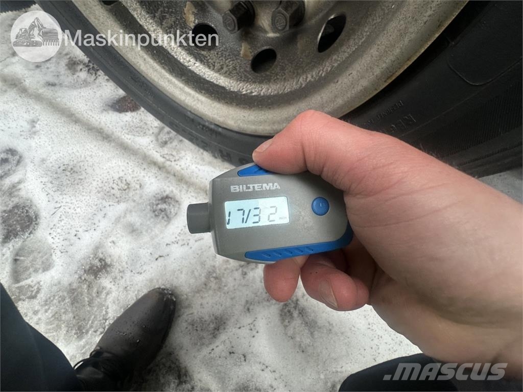 Ekeri S8-D مقطورات ذات هيكل صندوقي