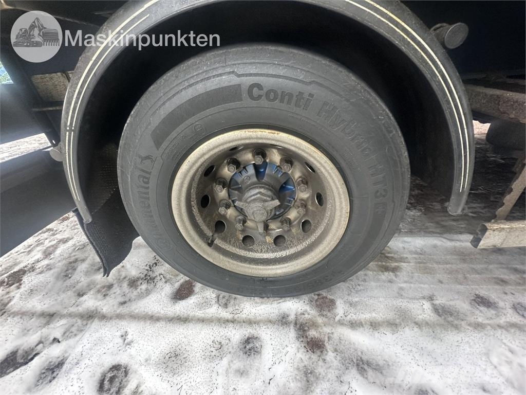 Ekeri S8-D مقطورات ذات هيكل صندوقي