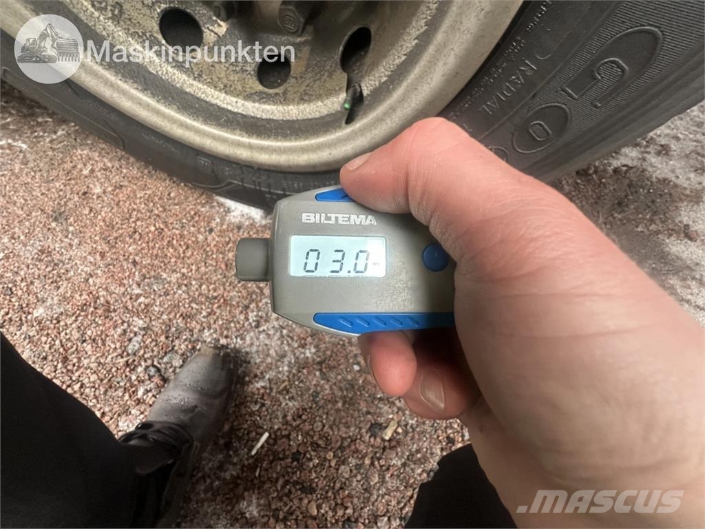 Ekeri S8-D مقطورات ذات هيكل صندوقي
