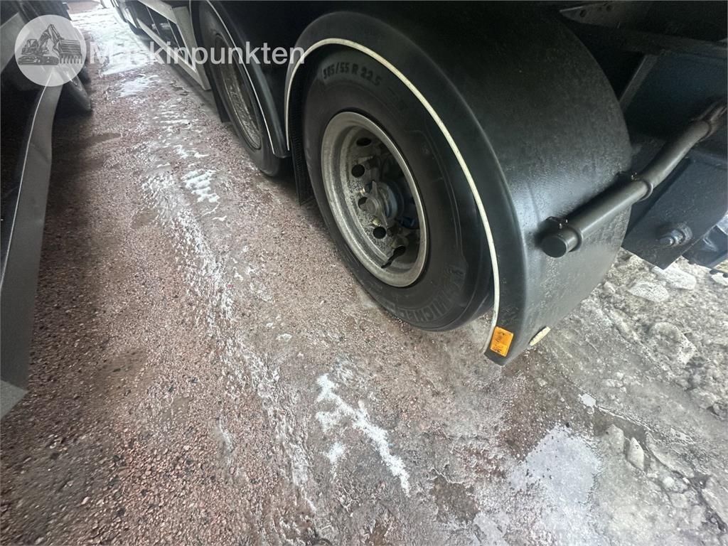 Ekeri S8-D مقطورات ذات هيكل صندوقي