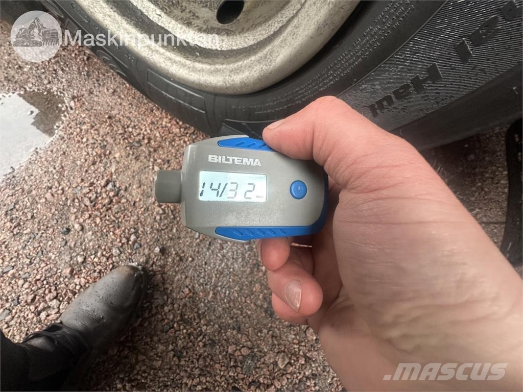 Ekeri S8-D مقطورات ذات هيكل صندوقي