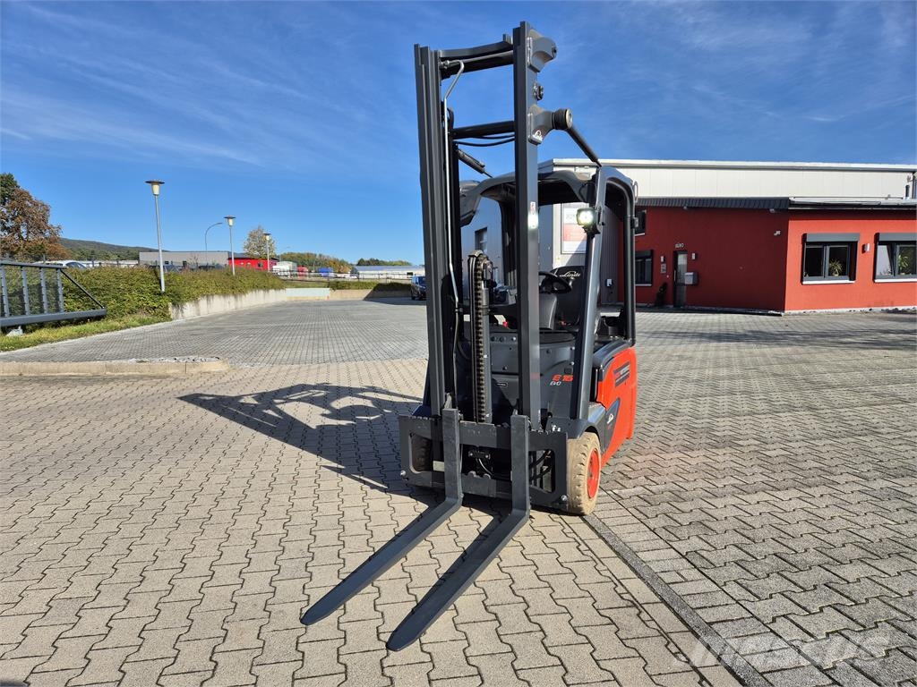 Linde E16-02 Електронавантажувачі