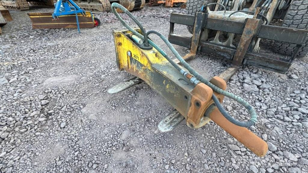 Epiroc MB 1200 DP Iskuvasarat