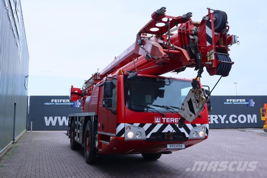 Terex AC40/2L Diesel, 4x4 Drive And 4-Wheel Steering, 40 Yol-Arazi Tipi Vinçler (AT)