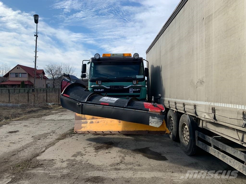 DAF CF480 Furgoonautod