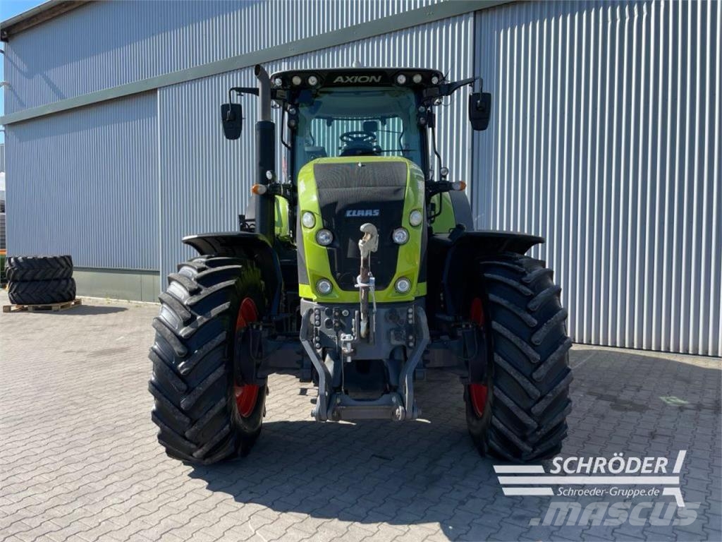 CLAAS AXION 920 CMATIC Tractors