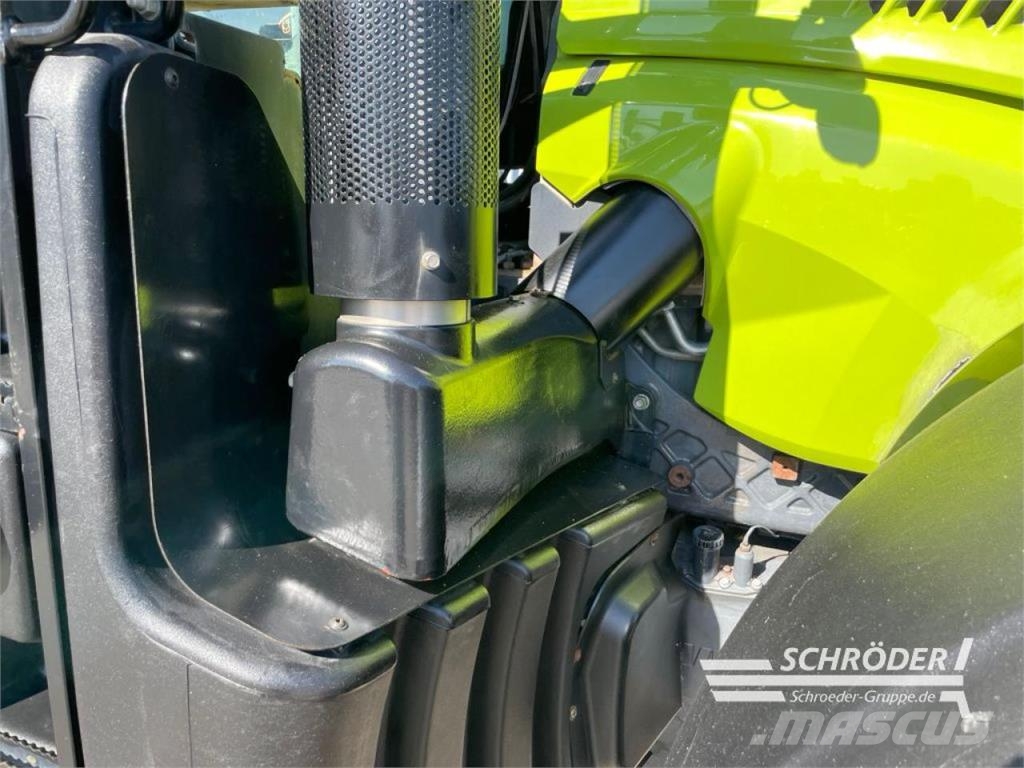 CLAAS AXION 920 CMATIC Tractors